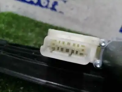 Автозапчасти б/у регулятор стекла переднего правого за renault captur limited ссылки oem iam 807203293r  807203293r