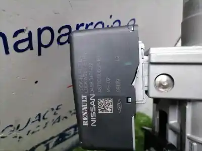 Peça sobressalente para automóvel em segunda mão coluna de direcção por renault captur limited referências oem iam 488106591r  488106591r