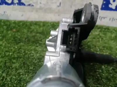 Автозапчасти б/у мотор заднего стеклоочистителя за renault captur limited ссылки oem iam 287109757r  0390205079