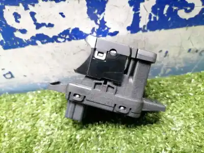 Автозапчасти б/у электрический стояночный тормоз за renault captur limited ссылки oem iam 251752075r  251752075r