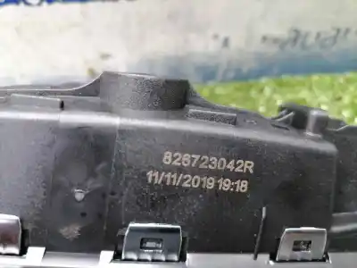 Автозапчасти б/у внутренняя задняя правая ручка за renault captur limited ссылки oem iam 826723042r  826723042r