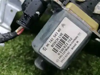 Peça sobressalente para automóvel em segunda mão elevador de vidros dianteiro direito por peugeot 208 i (ca_, cc_) 1.6 bluehdi 100 referências oem iam 9673154380  9674254380