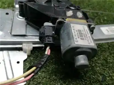Peça sobressalente para automóvel em segunda mão elevador de vidros dianteiro direito por peugeot 208 i (ca_, cc_) 1.6 bluehdi 100 referências oem iam 9673154380  9674254380