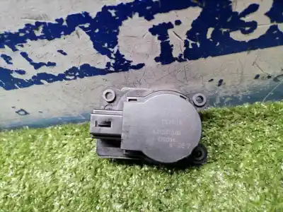 Peça sobressalente para automóvel em segunda mão MOTOR DE ABERTURA DA COMPORTA DE SOFAGEM por CITROEN C4 PICASSO  Referências OEM IAM A21201300  A21201300