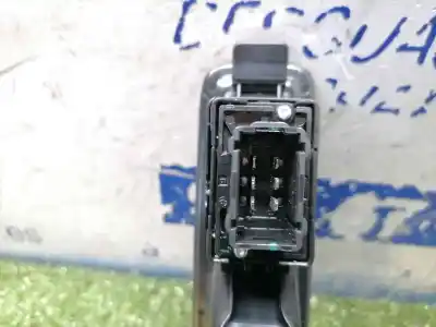 Peça sobressalente para automóvel em segunda mão botão / interruptor elevador vidro traseiro esquerdo por dacia sandero 999 referências oem iam   