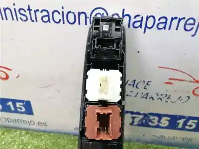 Second-hand car spare part left front power window switch for dacia sandero 999 oem iam references   