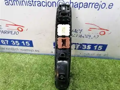Second-hand car spare part left front power window switch for dacia sandero 999 oem iam references   
