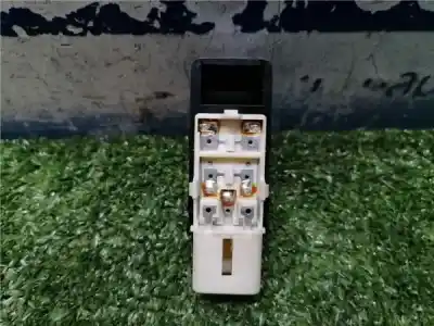 Second-hand car spare part right front power window switch for chevrolet aveo 1.4 cat oem iam references   