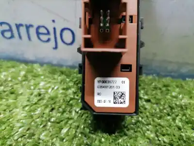 Pezzo di ricambio per auto di seconda mano interruttore per opel corsa f gs line 1.2 t xhl riferimenti oem iam yp00031777  yp00031777