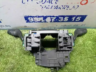 Peça sobressalente para automóvel em segunda mão comandos do volante por ford focus lim. titanium referências oem iam f1et17a553ba f1et13n064ad av6t13335ae