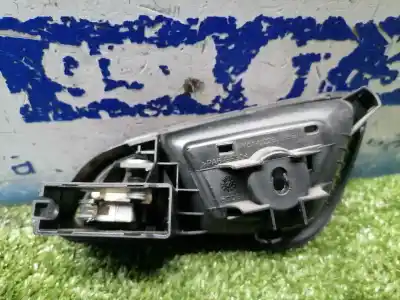Peça sobressalente para automóvel em segunda mão puxador interior traseiro direito por ford focus lim. titanium referências oem iam am51u22600  am51u22600