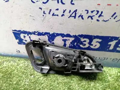 Peça sobressalente para automóvel em segunda mão puxador interior dianteiro esquerdo por ford focus lim. titanium referências oem iam   