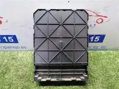 Pezzo di ricambio per auto di seconda mano scatola relè/fusibili per citroen c2 (jm_) 1.1 riferimenti oem iam 9664156780  bsi 2004 p10