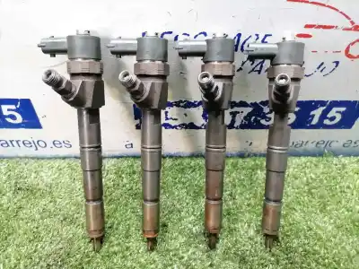 Pezzo di ricambio per auto di seconda mano Iniettore per OPEL INSIGNIA BERLINA Cosmo Riferimenti OEM IAM 0445110327  0445110327