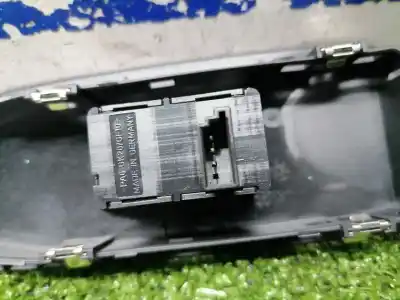 Peça sobressalente para automóvel em segunda mão botão / interruptor elevador vidro traseiro direito por bmw x1 (e84) xdrive 28i referências oem iam 6935534  6935534