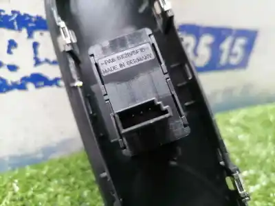 Peça sobressalente para automóvel em segunda mão botão / interruptor elevador vidro traseiro esquerdo por bmw x1 (e84) xdrive 28i referências oem iam 6935534  6935534