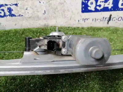 Second-hand car spare part passenger side right window regulator for dacia duster ii comfort oem iam references 128001891d  807201952r