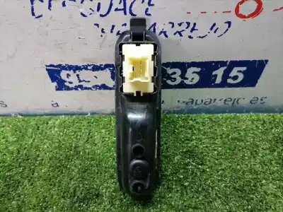 Second-hand car spare part rear right power window switch for dacia duster ii comfort oem iam references   
