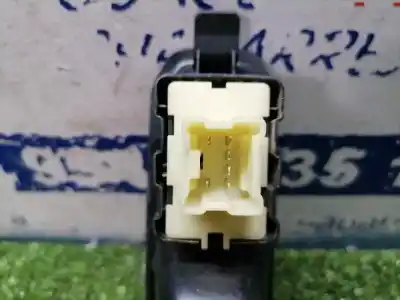 Second-hand car spare part rear right power window switch for dacia duster ii comfort oem iam references   