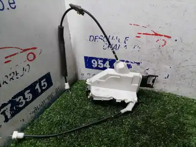 Peça sobressalente para automóvel em segunda mão fechadura da porta dianteira direita por citroen c3 collection referências oem iam 006246