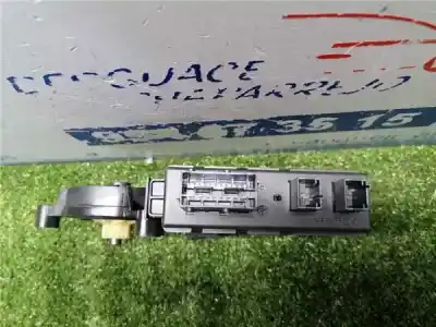 Peça sobressalente para automóvel em segunda mão elevador de vidros dianteiro direito por citroen c4 picasso 1.6 16v hdi fap referências oem iam 9682495580  9682495580