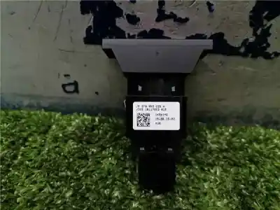 Pezzo di ricambio per auto di seconda mano interruttore per seat leon (5f1) 1.6 tdi riferimenti oem iam 5f0953235a  5f0953235a