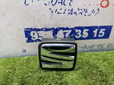 Pezzo di ricambio per auto di seconda mano MANIGLIA ESTERNA DEL CANCELLO per SEAT LEON (5F1)  Riferimenti OEM IAM 5F0827565C  5F0827565C