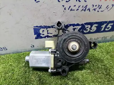 Second-hand car spare part left front window motor for seat leon (5f1) reference oem iam references 5q0959801b