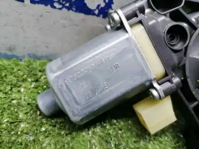 Second-hand car spare part left front window motor for seat leon (5f1) reference oem iam references 5q0959801b  0130822717