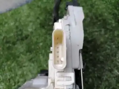 Peça sobressalente para automóvel em segunda mão fechadura da porta dianteira direita por seat leon (5f1) emoción referências oem iam   1p1837016b