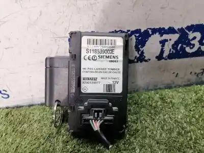 Peça sobressalente para automóvel em segunda mão Comutador De Ignição por RENAULT SCENIC II Grand Confort Dynamique Referências OEM IAM S118539002E  8200125077