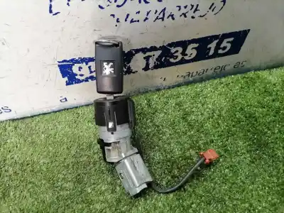 Peça sobressalente para automóvel em segunda mão Comutador De Ignição por PEUGEOT 207 Confort Referências OEM IAM 9663123280  9663123280