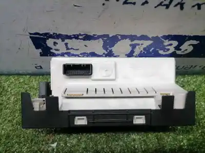 Second-hand car spare part multifunction display for renault clio iii 20 aniversario oem iam references 8200307273c  8200307273c