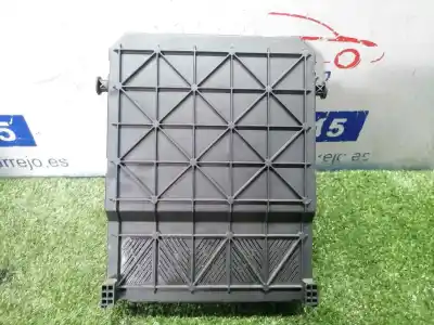 Pezzo di ricambio per auto di seconda mano scatola relè/fusibili per peugeot 206 berlina xs riferimenti oem iam bsi e02  9653667680