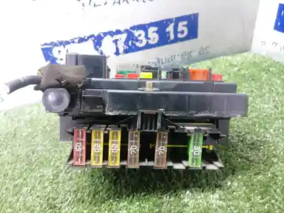 Pezzo di ricambio per auto di seconda mano scatola relè/fusibili per peugeot 206 berlina xs riferimenti oem iam bsm b3  9650664080