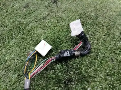 Peça sobressalente para automóvel em segunda mão espelho retrovisor esquerdo por lexus is200 (ds2/is2) 220d referências oem iam   