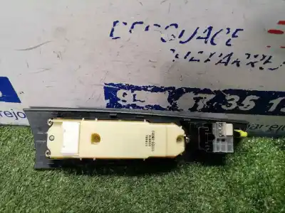 Second-hand car spare part left front power window switch for lexus is200 (ds2/is2) 220d oem iam references 8404053080  8404053080