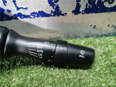 Peça sobressalente para automóvel em segunda mão comutador de limpa vidros por lexus is200 (ds2/is2) 2.2 d-cat referências oem iam   
