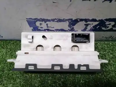 Second-hand car spare part multifunction display for citroen c3 1.4 hdi satisfaction oem iam references 9647409477  9647409477