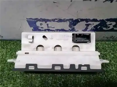 Peça sobressalente para automóvel em segunda mão módulo / sistema de navegação gps por citroen c3 1.4 hdi (68 cv) 1.4 hdi referências oem iam 9647409477  9647409477