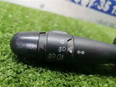 Peça sobressalente para automóvel em segunda mão comutador de piscas  por renault scénic i monospace (ja0/1_, fa0_) 1.6 (ja00, ja16, ja15, ja19, ja1v, ja2b, ja2c, ja0b,... referências oem iam   