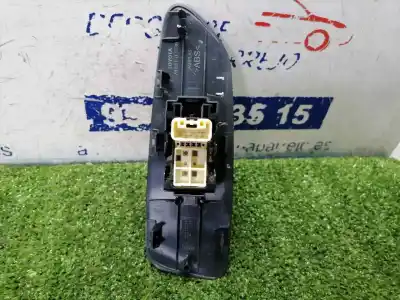 Second-hand car spare part right front power window switch for toyota auris básico oem iam references   