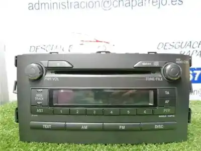 Pezzo di ricambio per auto di seconda mano Impianto Audio / Radio Cd per TOYOTA AURIS (_E15_) 1.4 (ZZE150_) Riferimenti OEM IAM 8612002520  8612002520