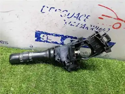 Peça sobressalente para automóvel em segunda mão Comutador De Piscas  por TOYOTA AURIS (_E15_) 1.4 (ZZE150_) Referências OEM IAM   