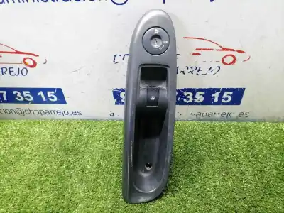 Pezzo di ricambio per auto di seconda mano Interruttore Alzacristalli Anteriore Destro per RENAULT CLIO II FASE II (B/CB0) Authentique Riferimenti OEM IAM   