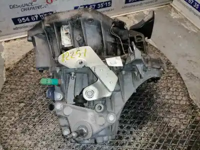 Second-hand car spare part gearbox for renault megane ii familiar authentique oem iam references tl4a001  tl4a001