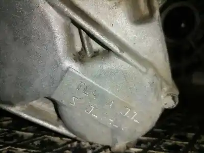 Second-hand car spare part gearbox for renault megane ii familiar authentique oem iam references tl4a001  tl4a001