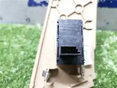 Tweedehands auto-onderdeel handgreep rechts achterruit voor bmw 5 (e60) 520 d oem iam-referenties   