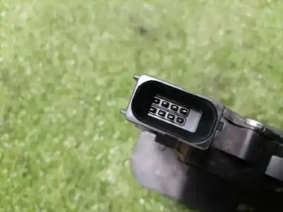 Pezzo di ricambio per auto di seconda mano serratura porta anteriore destra per opel corsa e business riferimenti oem iam 13431840  13431840