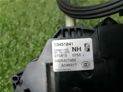 Second-hand car spare part left front door lock for opel corsa e x15 1.4 66kw oem iam references 13431841  13431841